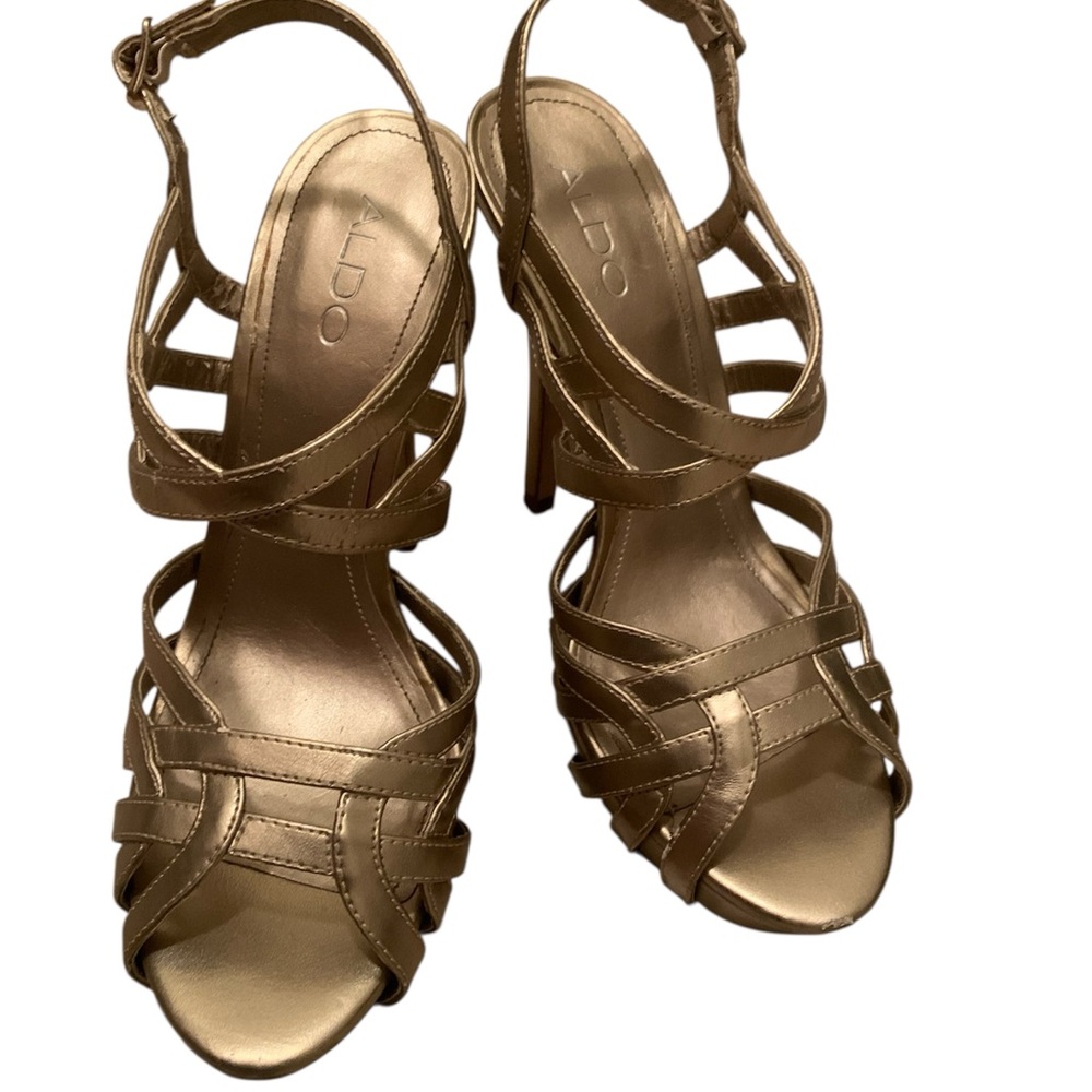 ALDO Women's Elegant Gold Heels - Picture 2 of 8